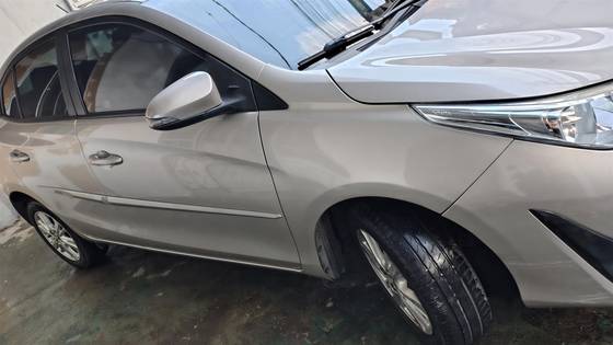 TOYOTA YARIS 1.5 16V FLEX SEDAN XS MULTIDRIVE